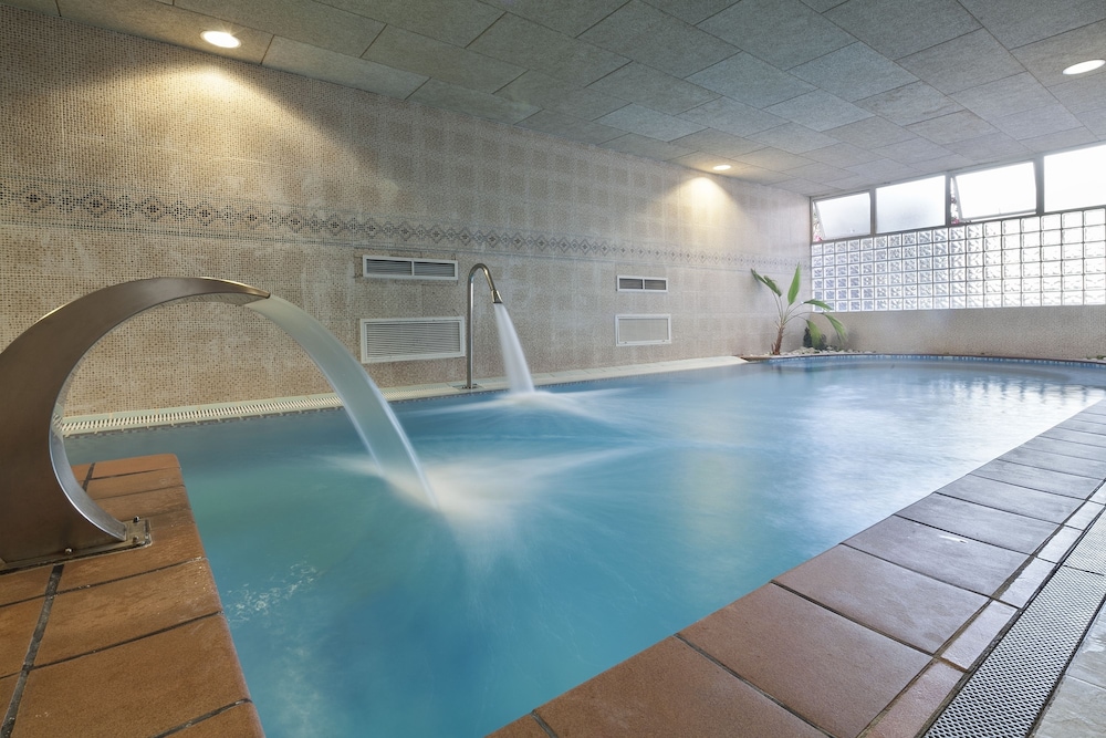 Best Triton Hotel 44/72