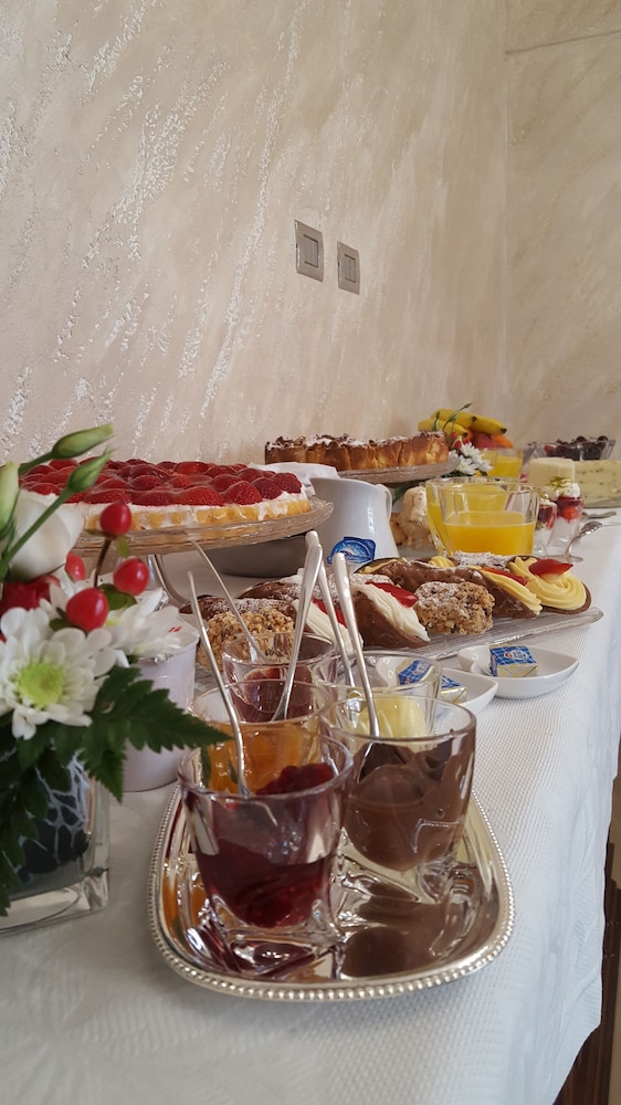 Daphnae House 14/43