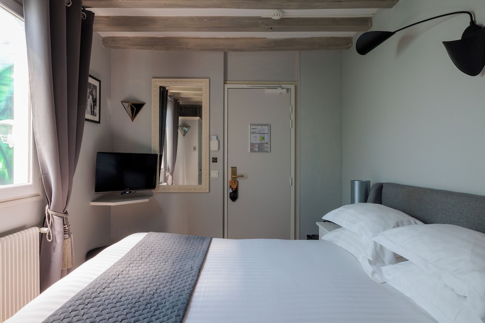 CLASSIC, DOUBLE BED