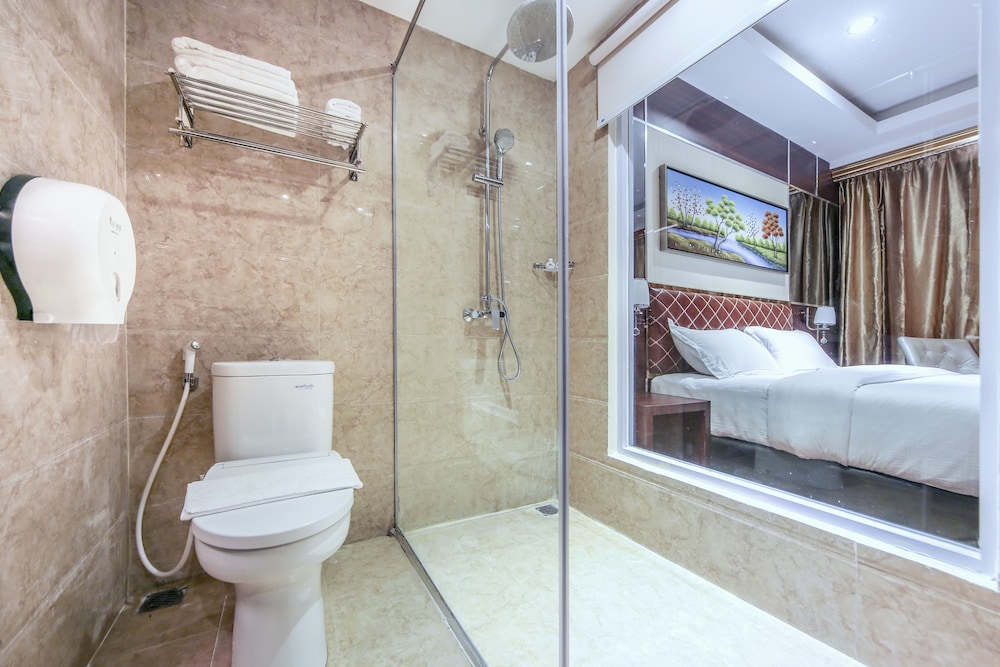 Batam City Hotel 38/50