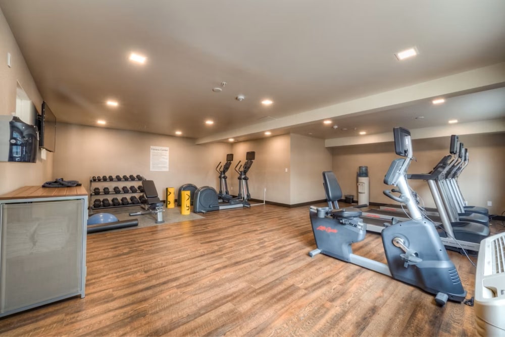 Candlewood Suites Tacoma Mall by IHG 32/57