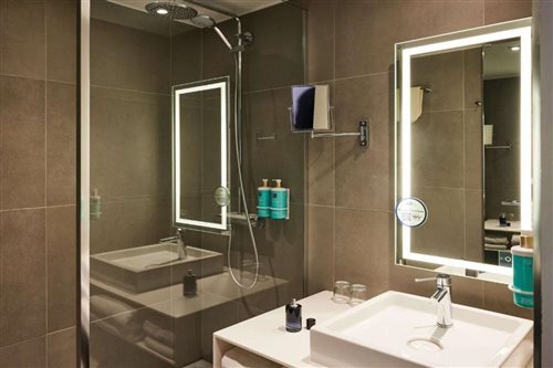 Executive, Double or Twin Bed, Castle View