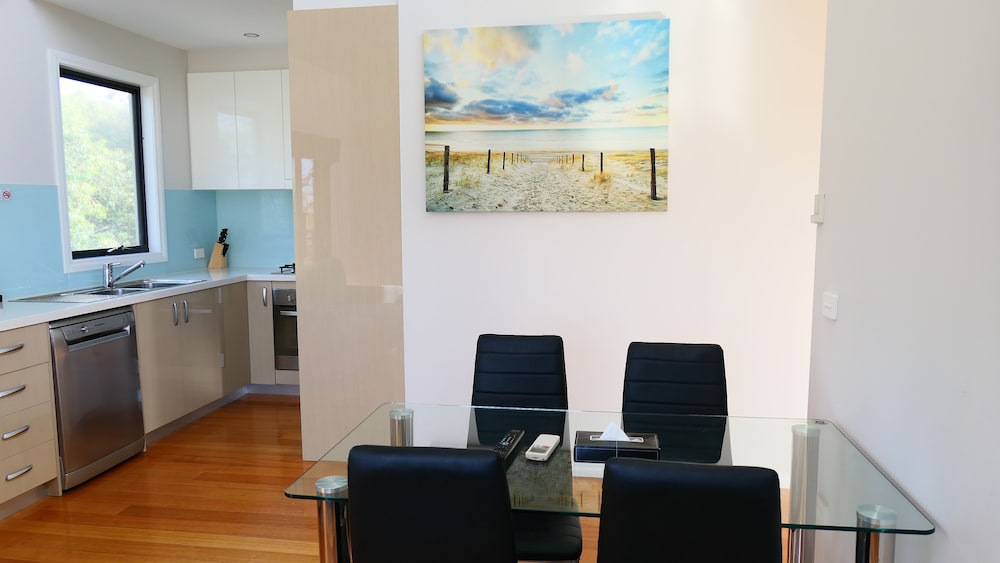 Apollo Bay Seal Apartments 24/33