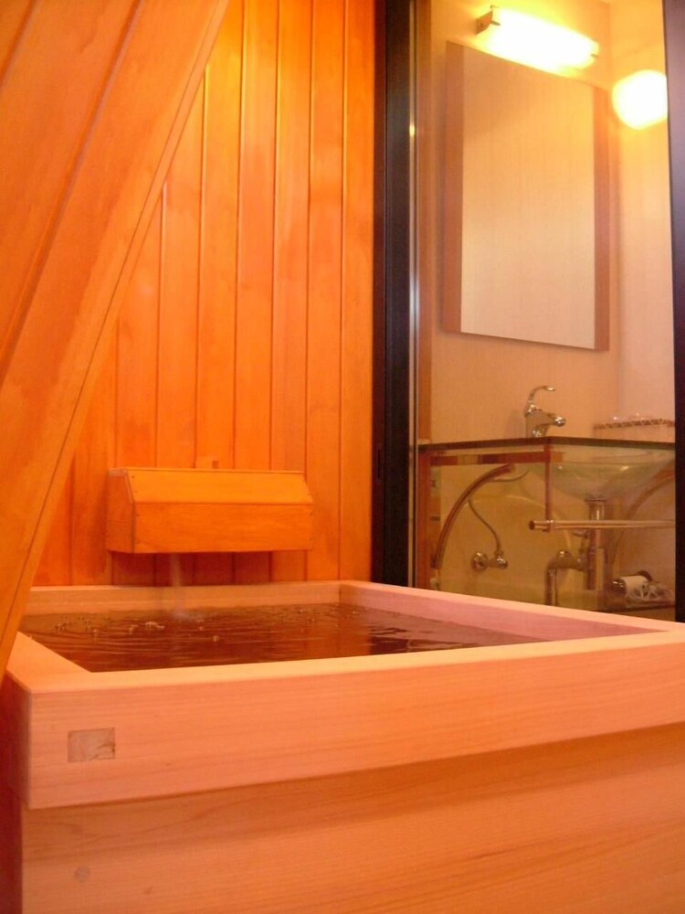 Hotel Izumiya 21/68