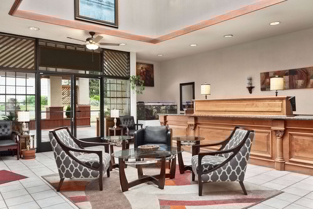 Ramada By Wyndham Arcata 34/43
