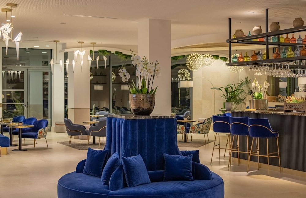 Golden Tulip Lyon Ouest Techlid - Hotel & Spa 47/76