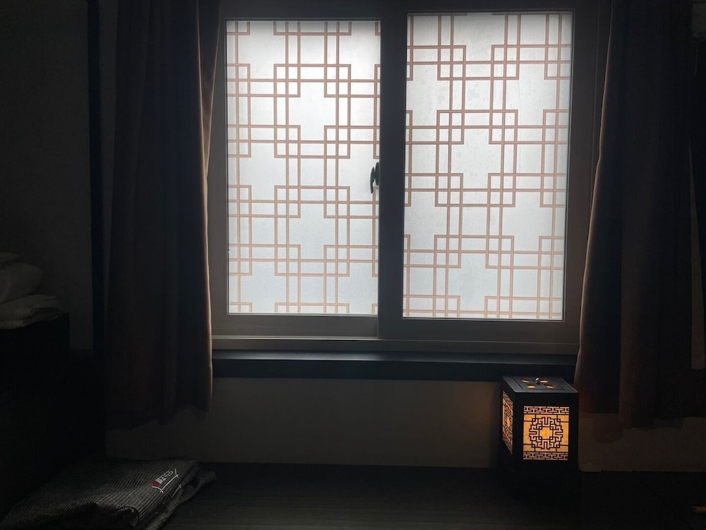 Suwon Dono1796 Hotel 9/68