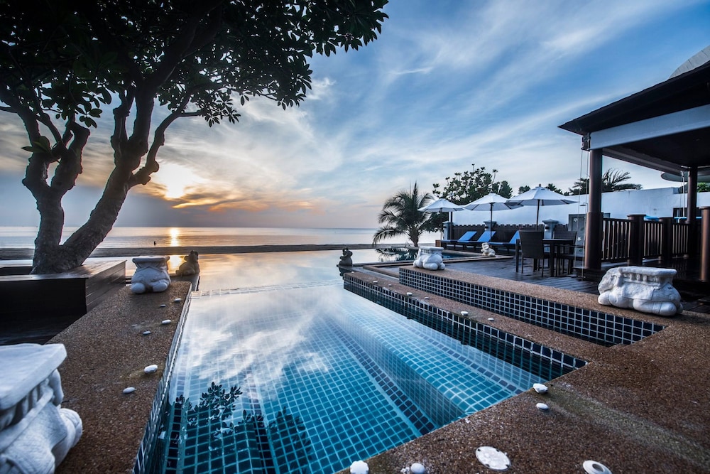 Amara Villa Khao Ka Lok 37/49