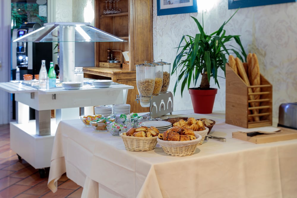 restaurant-cafeteria