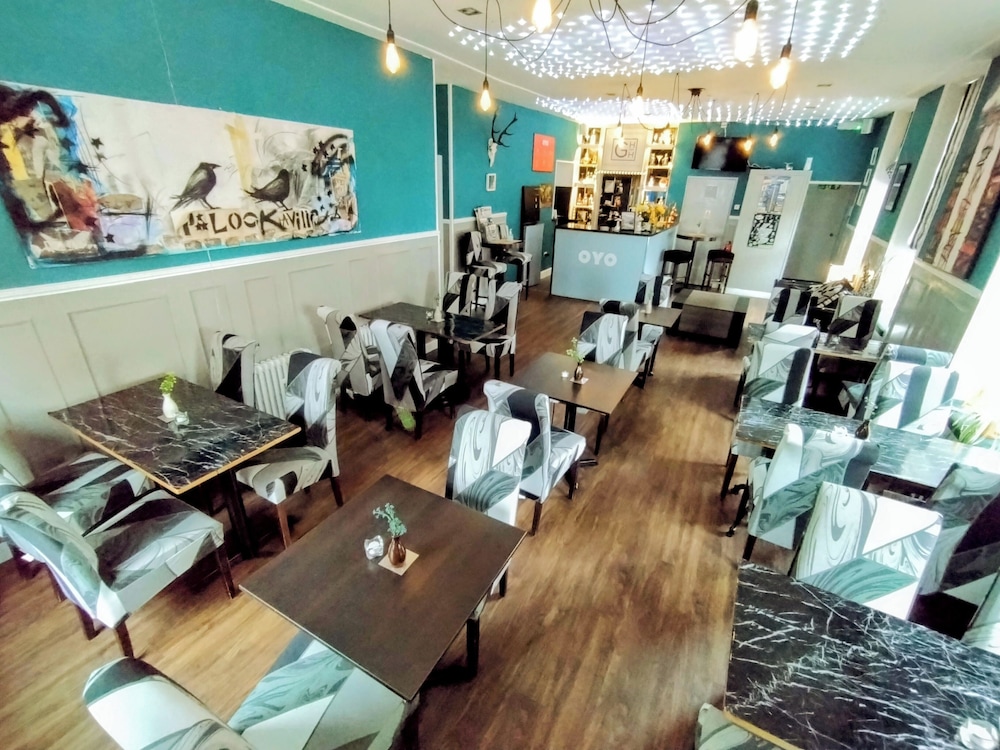 Oyo Gin House Hotel 34/50