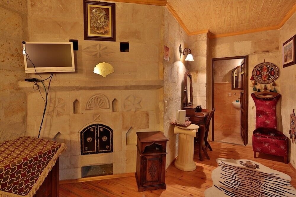 Travel Inn Cave Hotel 32/49