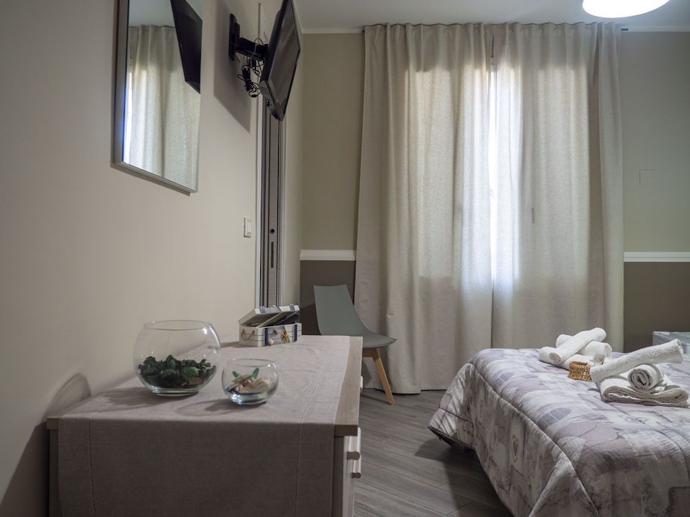 Villa Paestum 9/25
