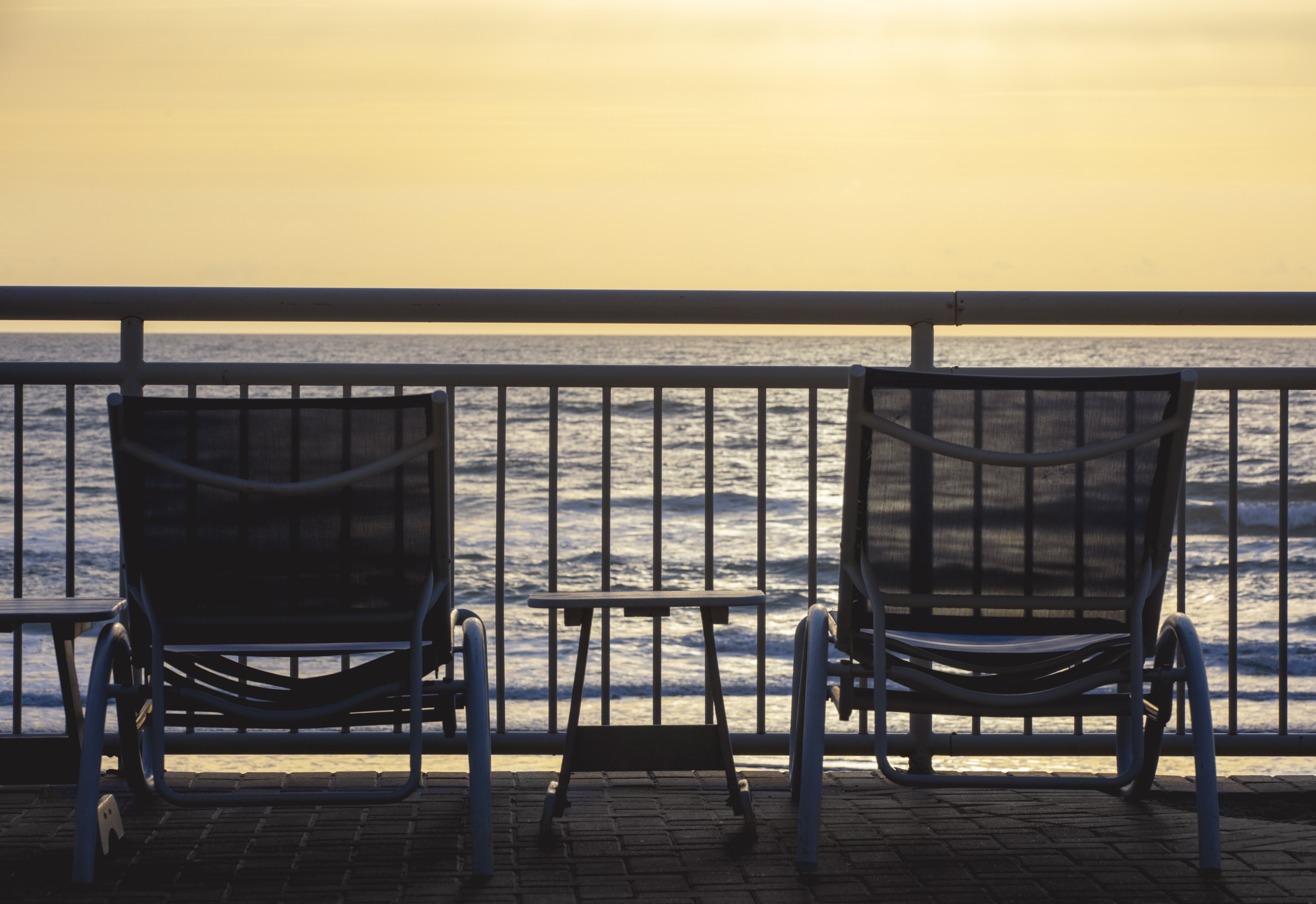 The Shores Resort Spa 66/69