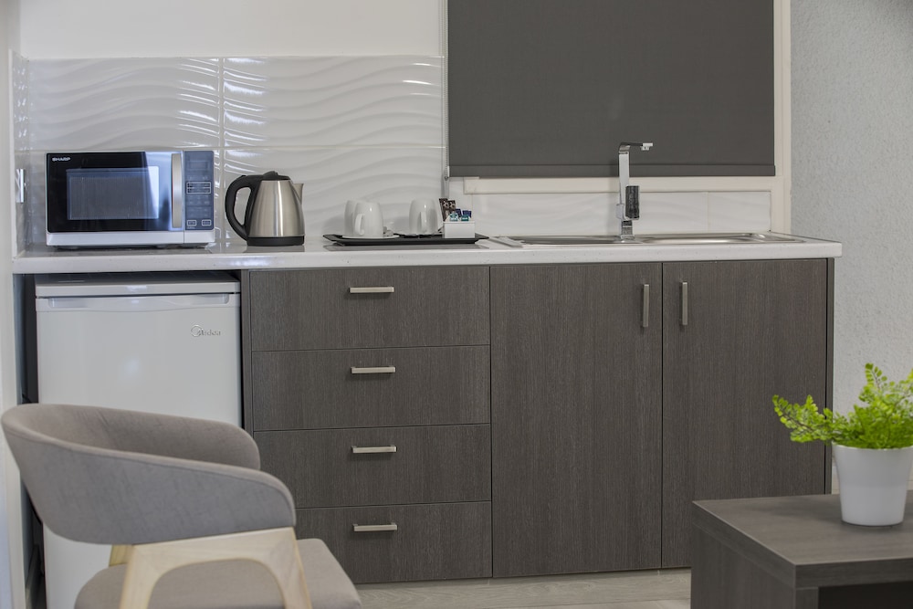 Blazer Residence 4/56