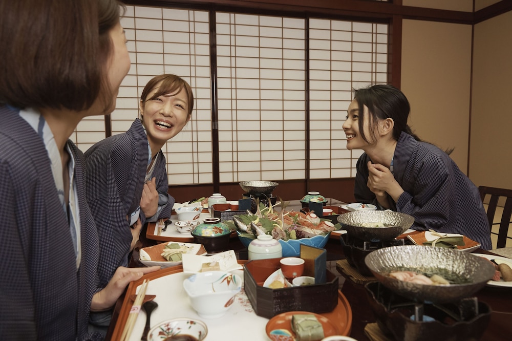 Yumeminoyado Kansyokan (ex Semi Onsen Yumemi no Yado Kanshokan) 33/50