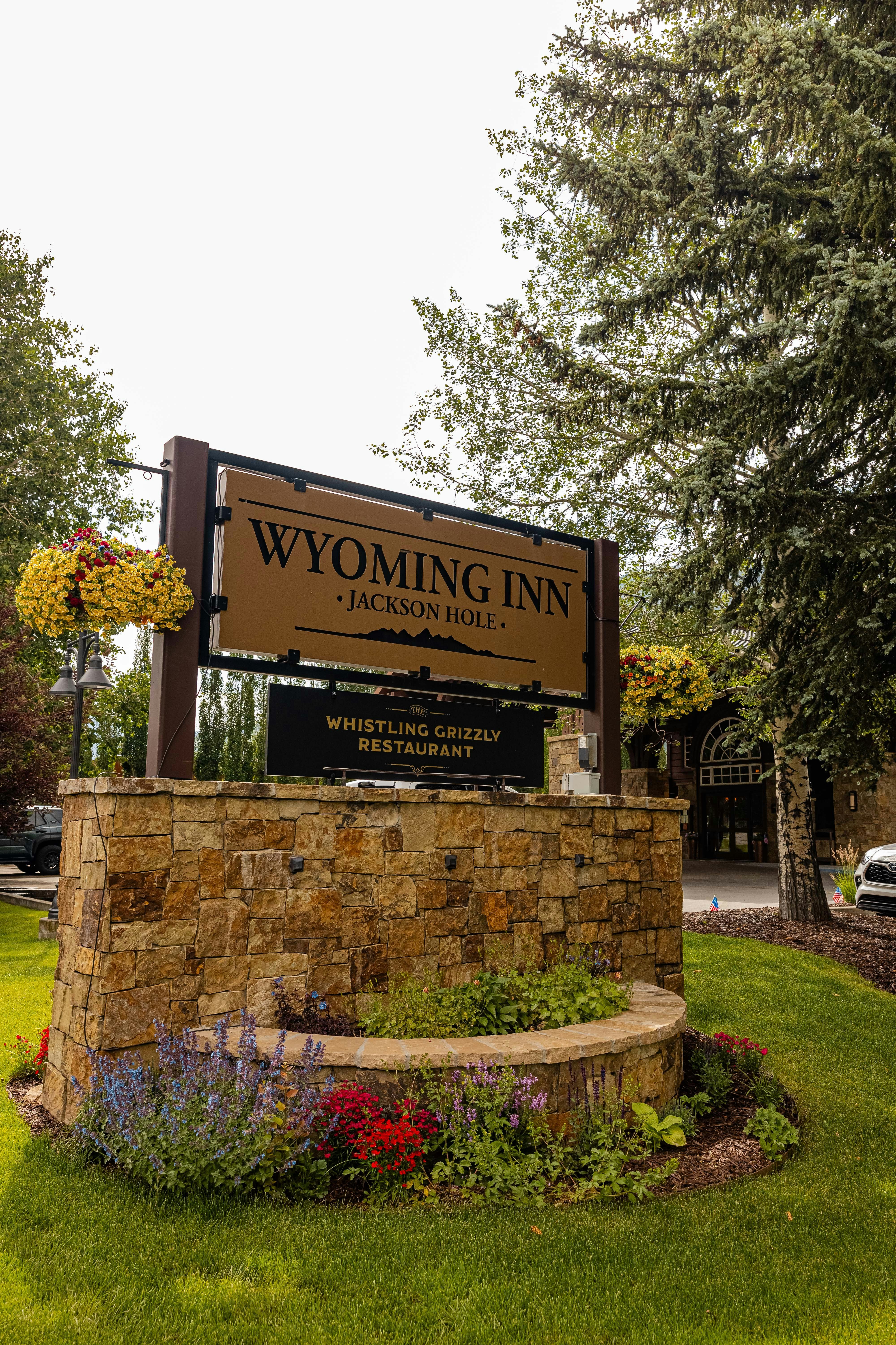 Wyoming Inn of Jackson 6/50