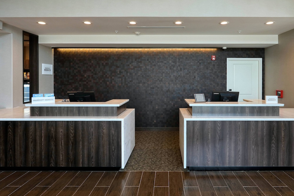 Residence Inn Harrisburg North 8/61