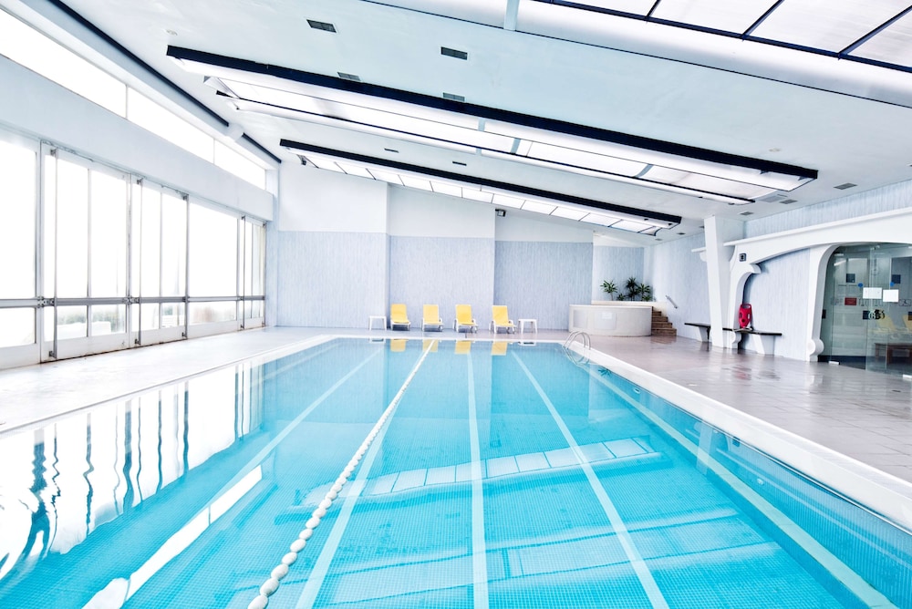 Golden Tulip Porto Gaia Hotel 40/68