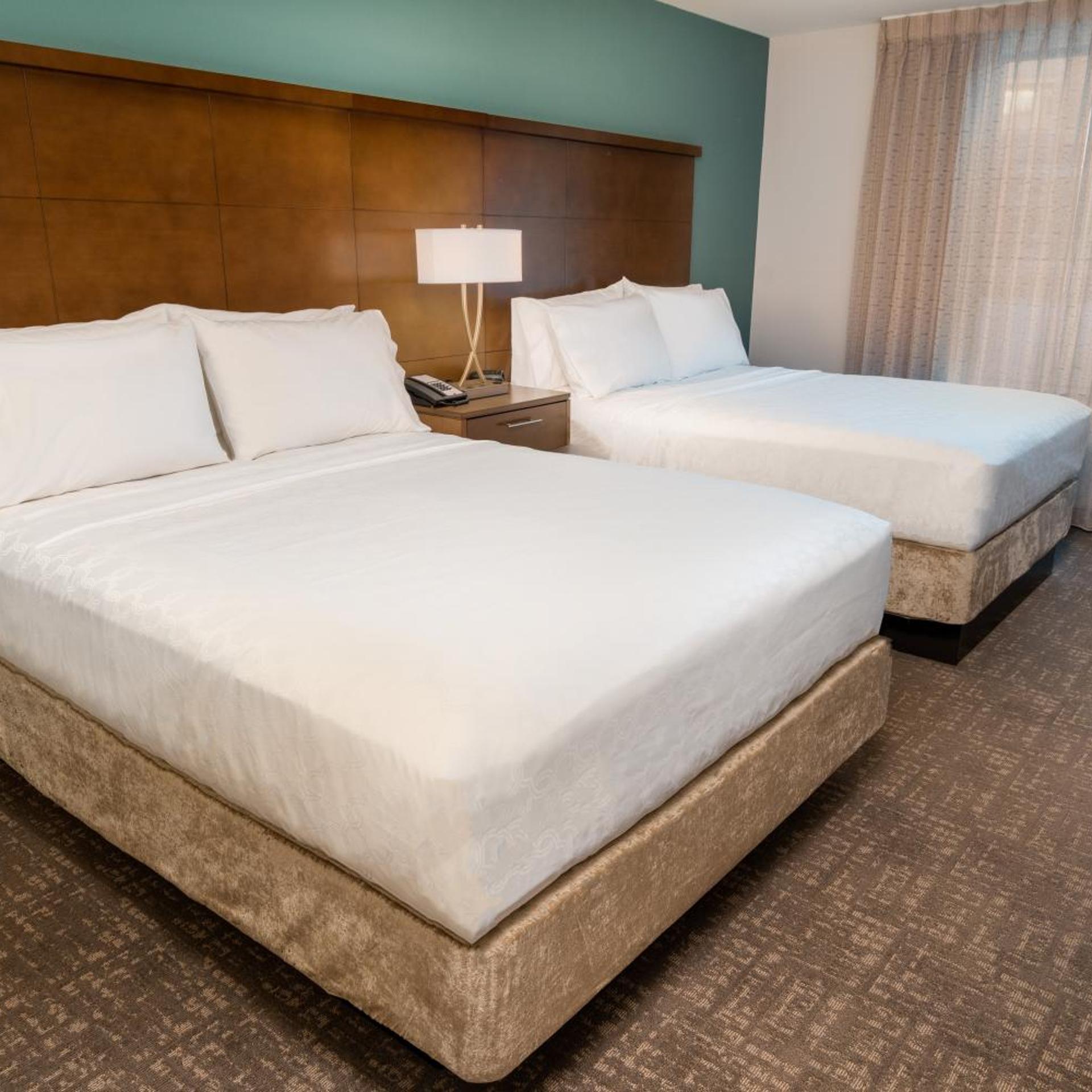 2 Bedrooms, Suite, Accessible