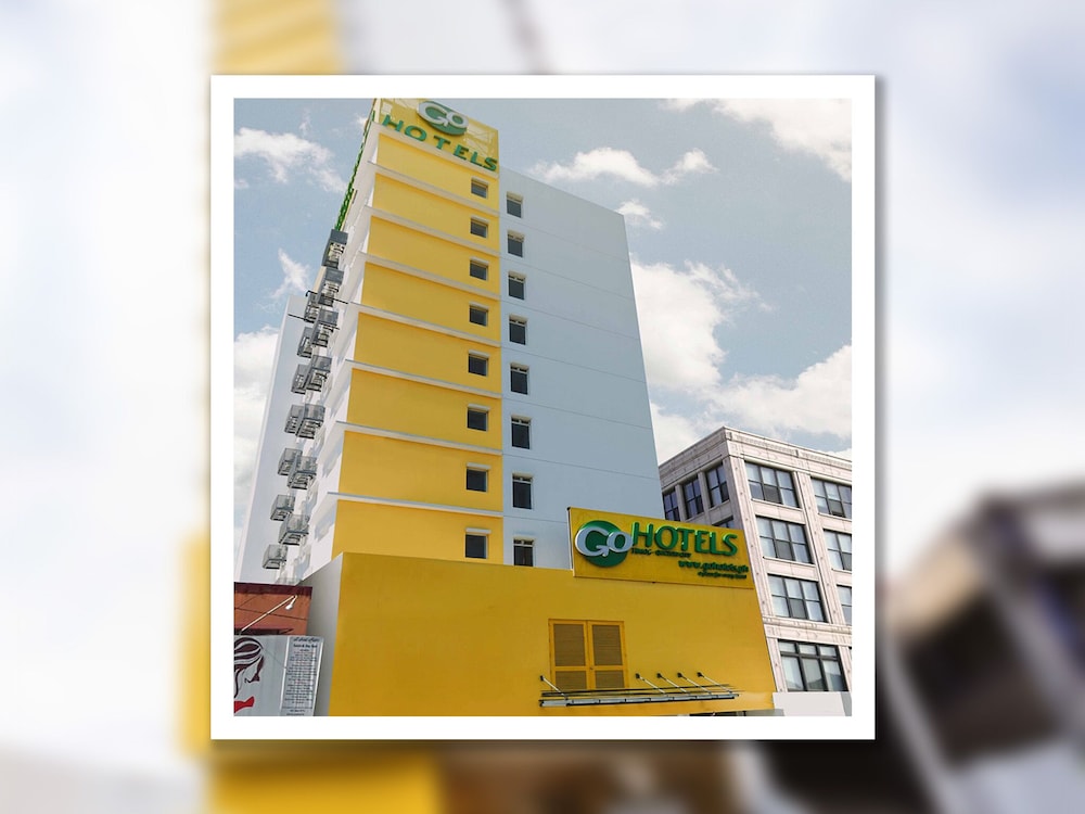 Go Hotels Timog photo2