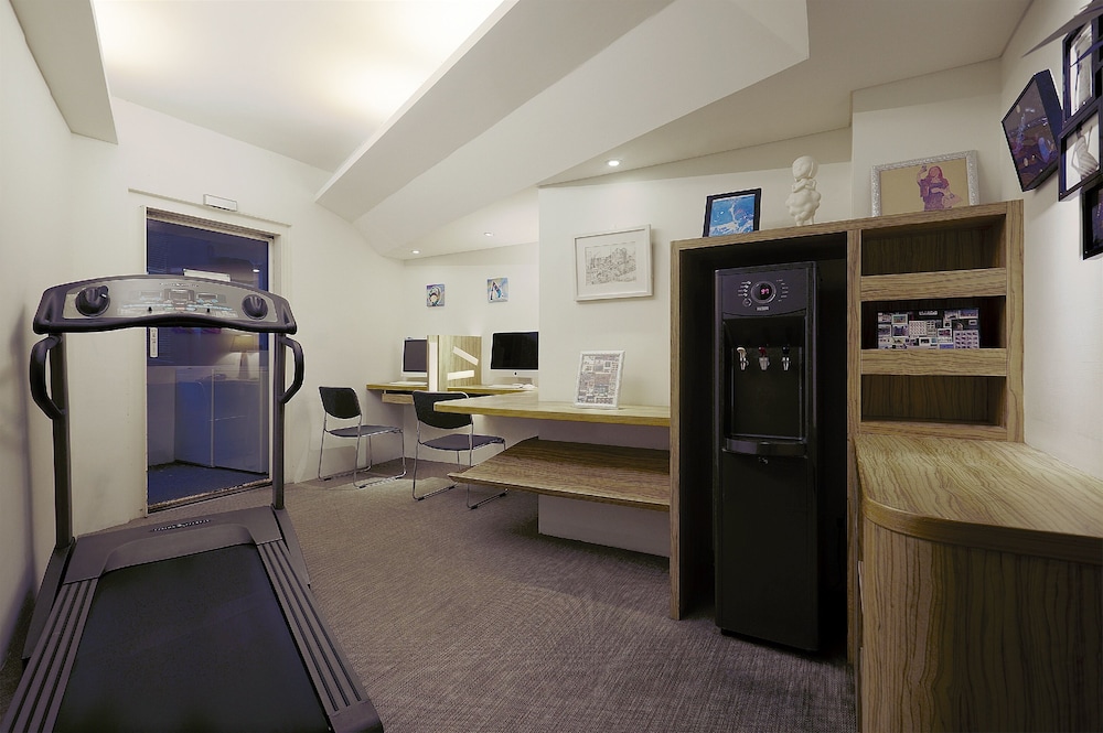 JIA JIA PAPERSUN APARTMENT 42/69