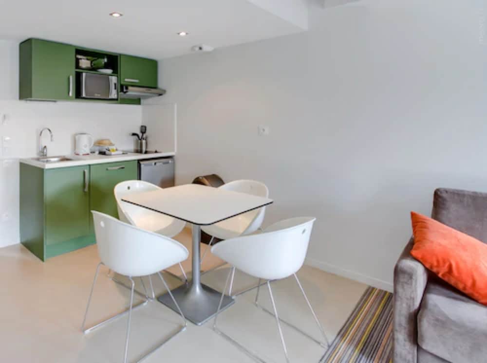 Privilege Apparthotel St Exupery 58/72
