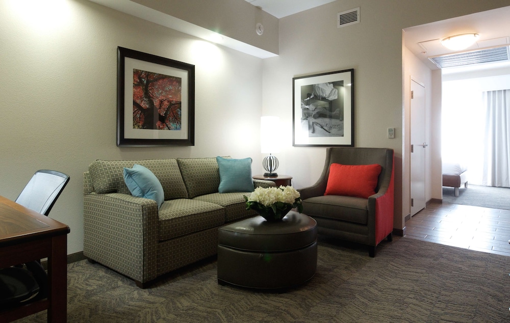 Hilton Garden Inn Hickory 30/43