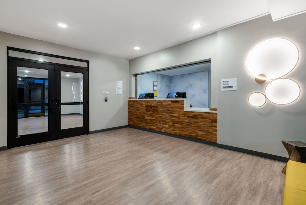 ECHO Suites Extended Stay by Wyndham Austin Round Rock 7/46