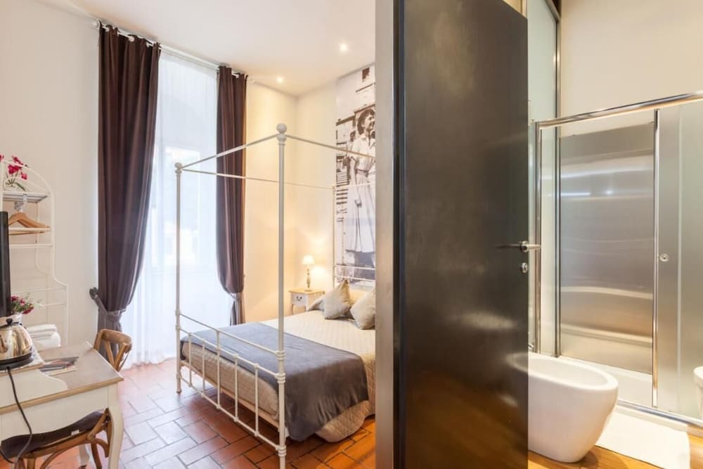 Vacanze Romane Rooms 33/42