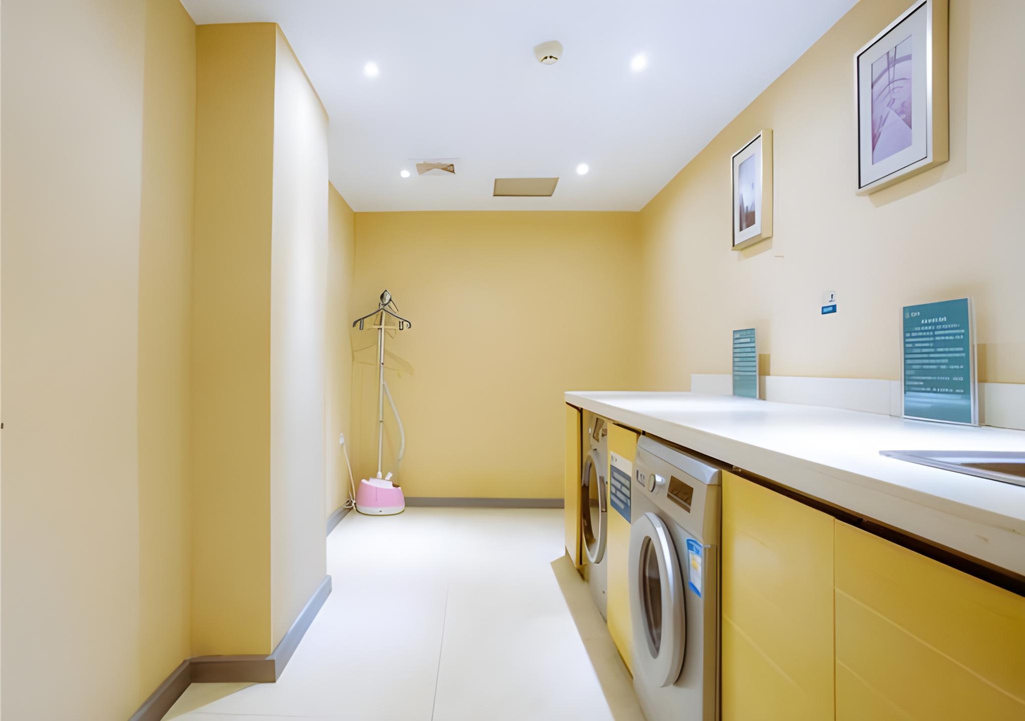 City Comfort Inn (Wanda Store, Xianning South Railway Station) 54/55