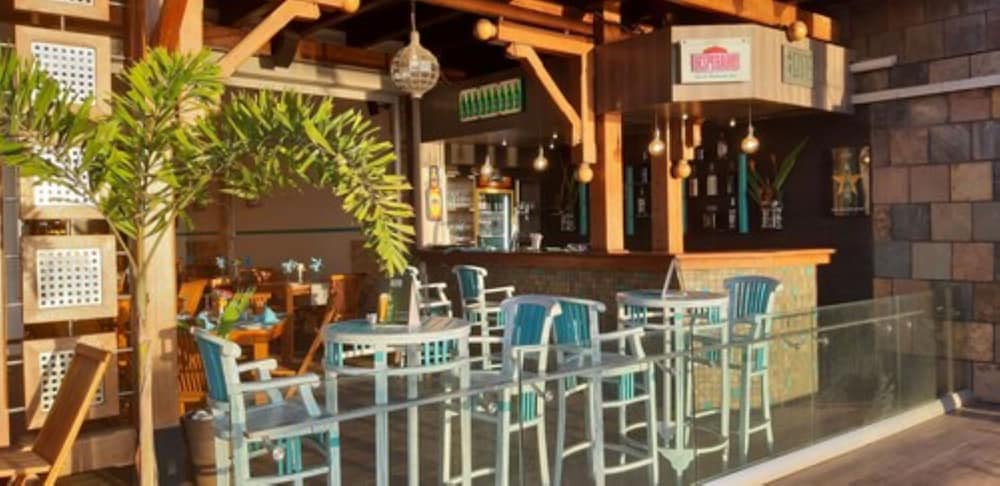 Azure Beach Boutique Hotel 2/22