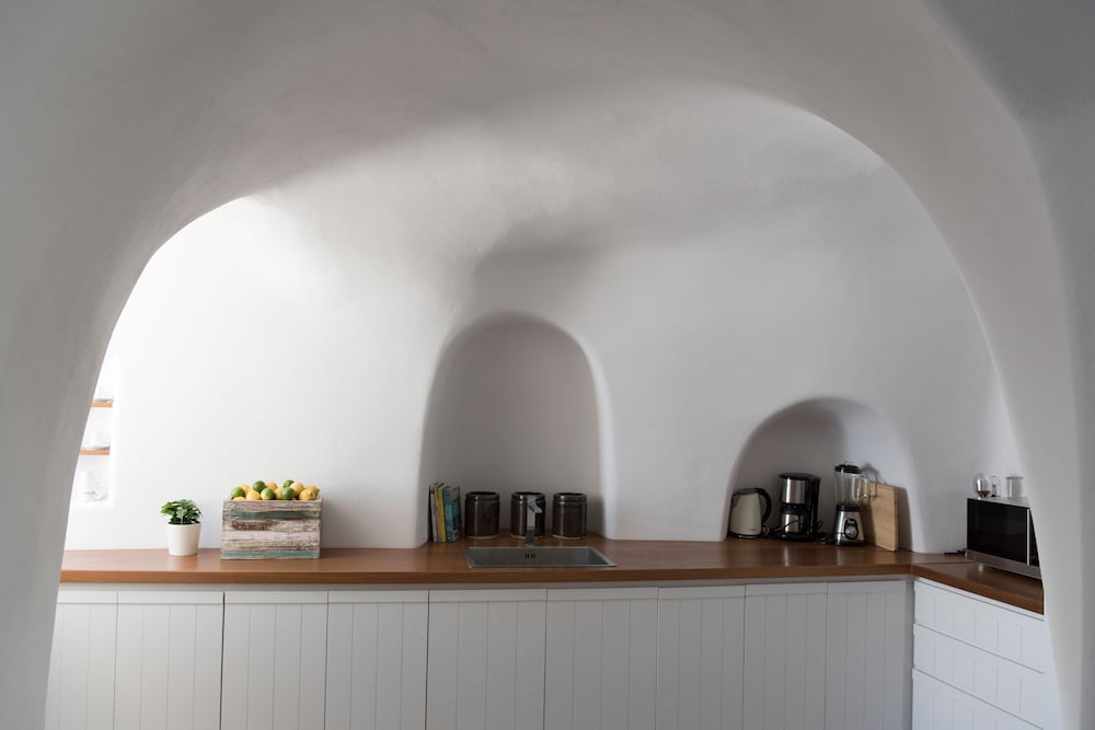 Native Eco Villas Santorini 2/35