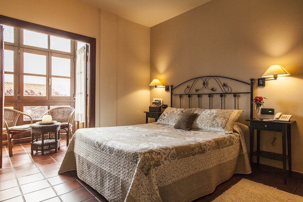 Hotel La Boriza 7/50