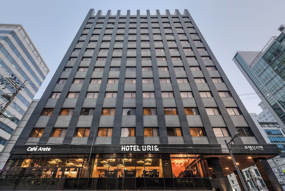HOTEL URI& 4/60