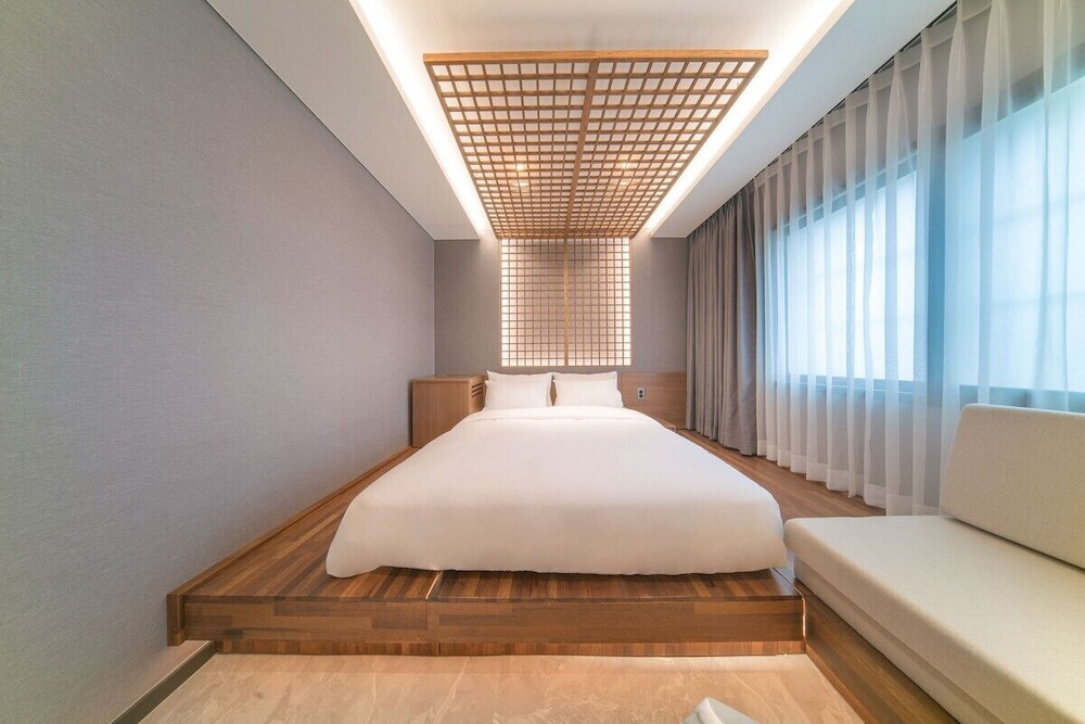 Yeon Hwa Moon Hotel 10/49