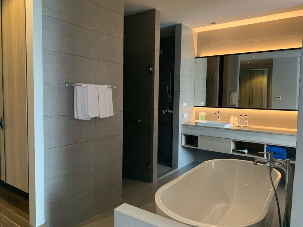 iSanook Hua Hin Resort and Suites (SHA Plus+) 68/69