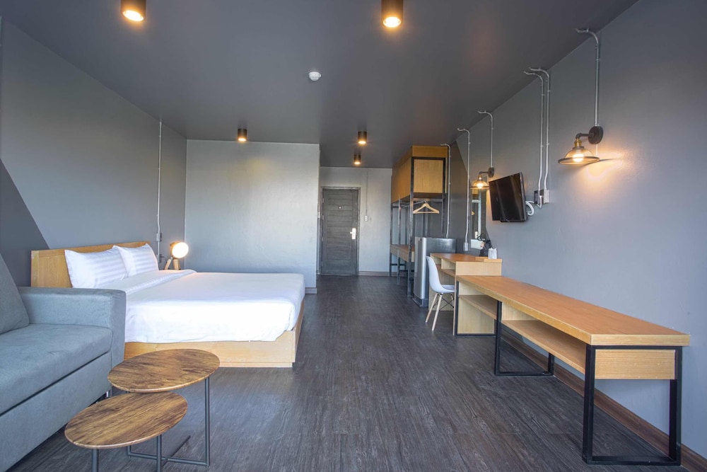 Get Zleep Premium Budget Hotel 23/59