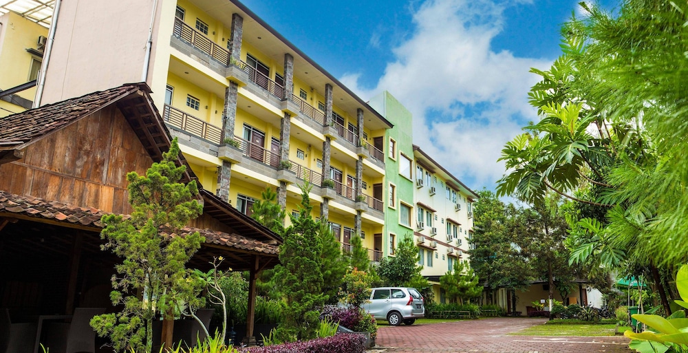 LOTUS HOTEL photo4