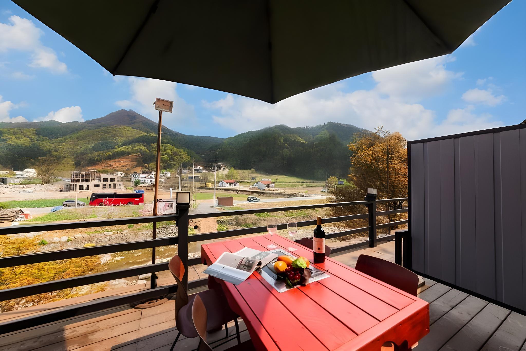 Gapyeong Terrace Pension 16/22