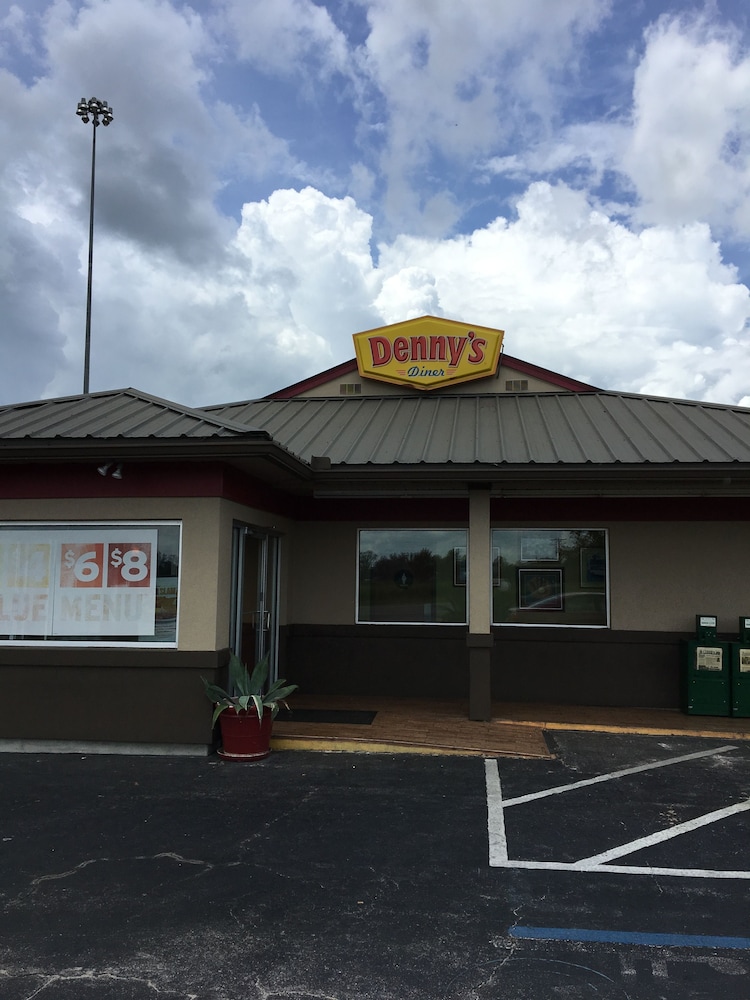 Days Inn by Wyndham Madison 5/31