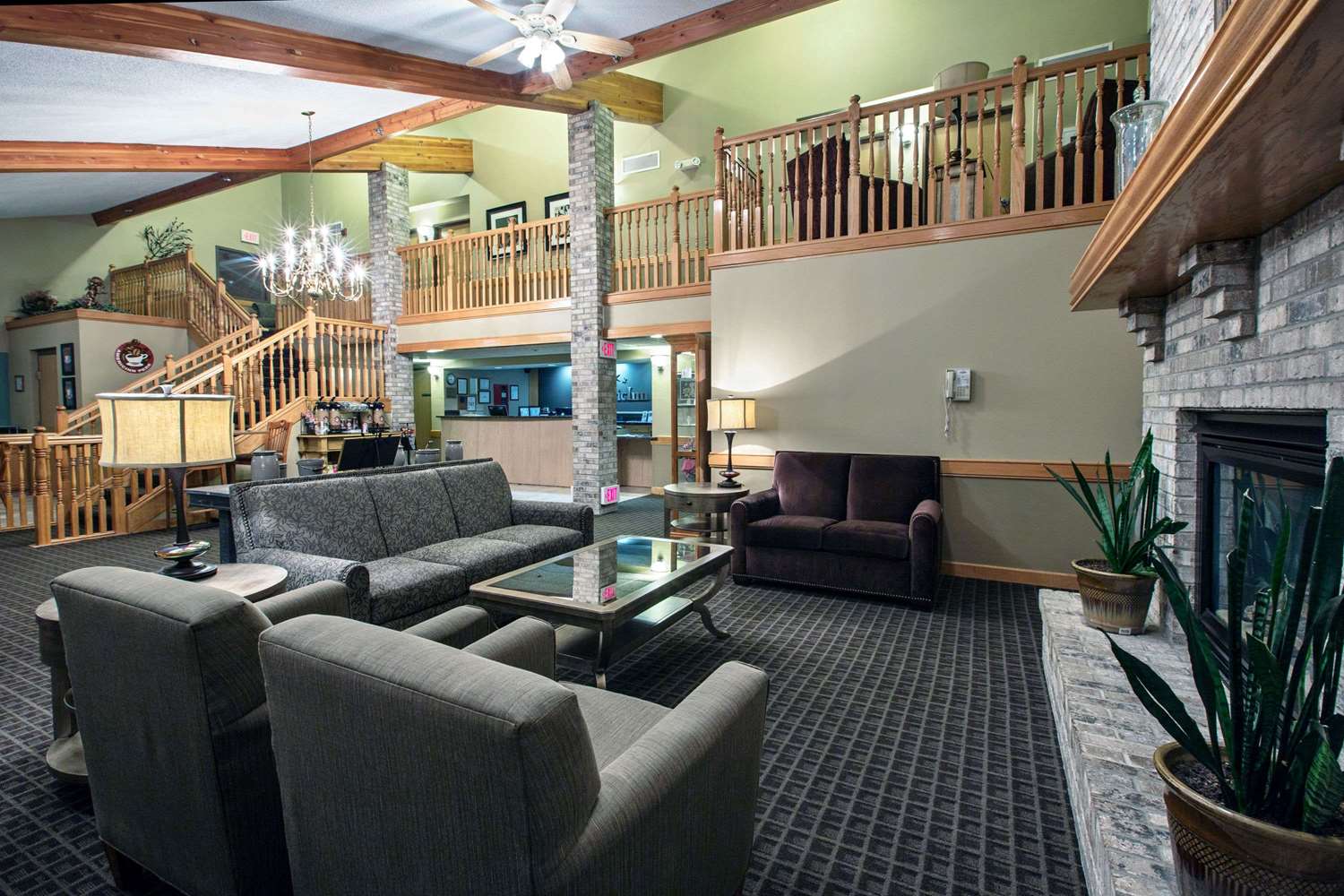 Americinn By Wyndham Iowa Falls 10/18