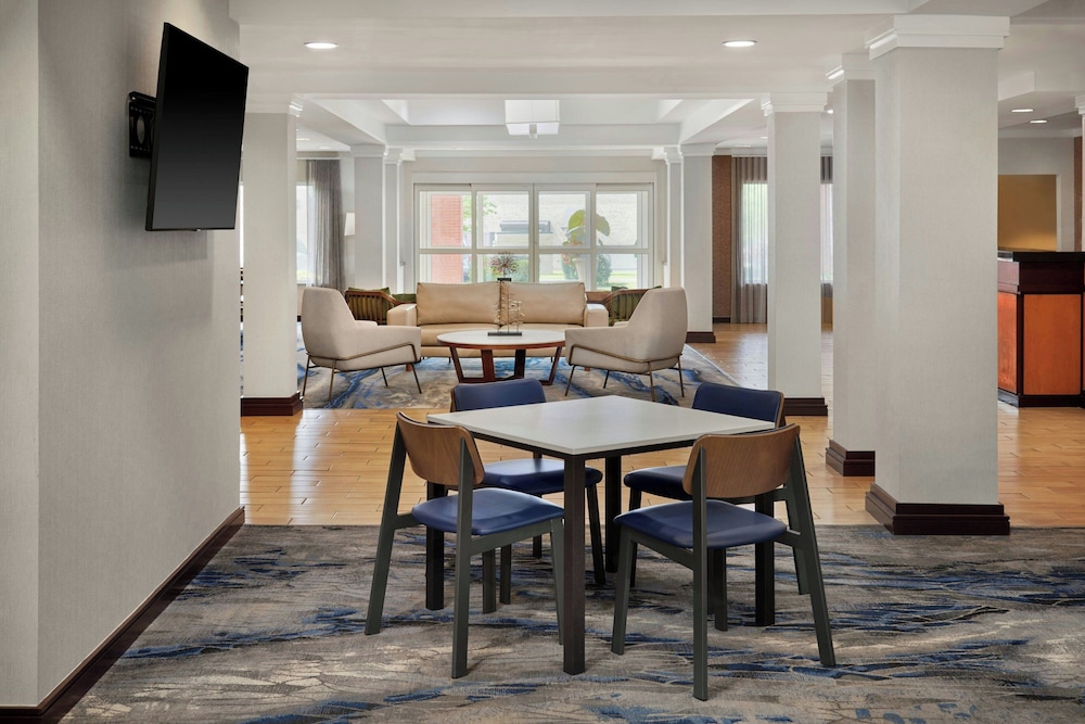 Fairfield Inn Suites Cartersville 38/49