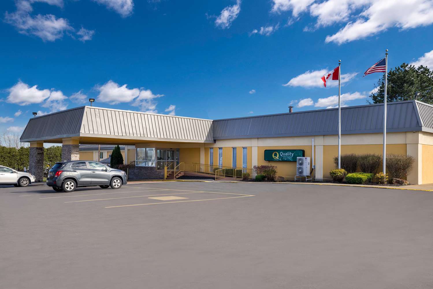 Quality Inn & Suites Syracuse Fairgrounds 26/27