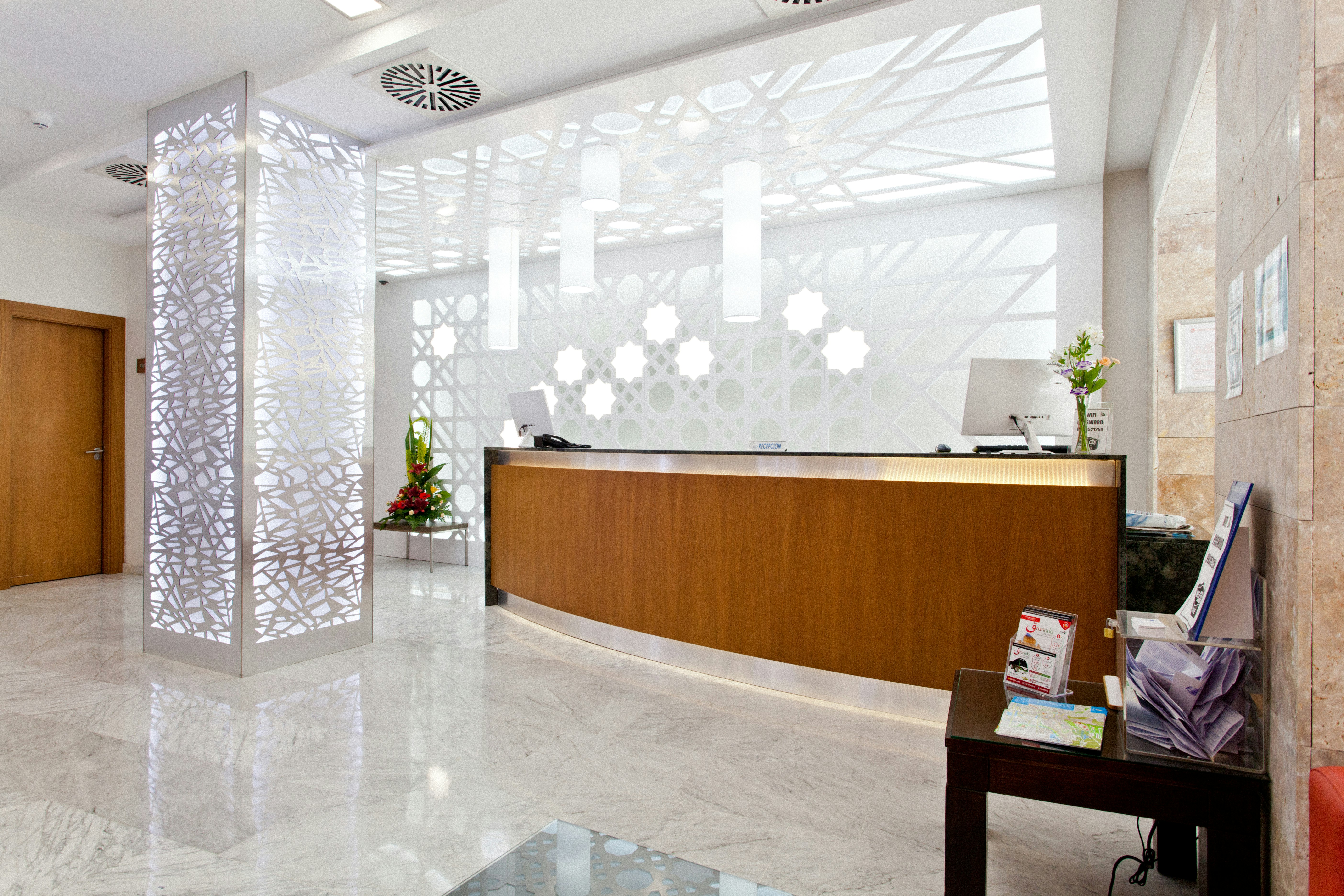 Porcel Sabica Hotel 16/83