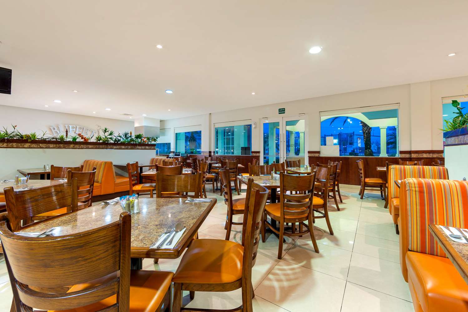 Comfort Inn Monterrey North, Nuevo Leon NLE 16/25
