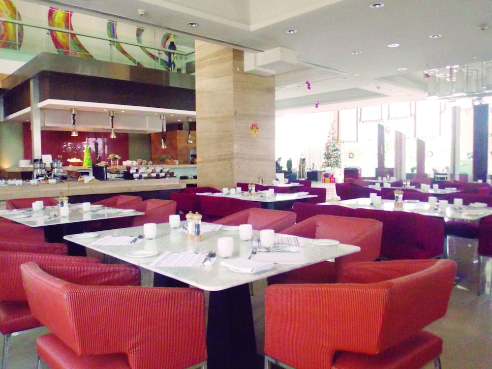 Radisson Blu Hotel Pune Kharadi 52/77