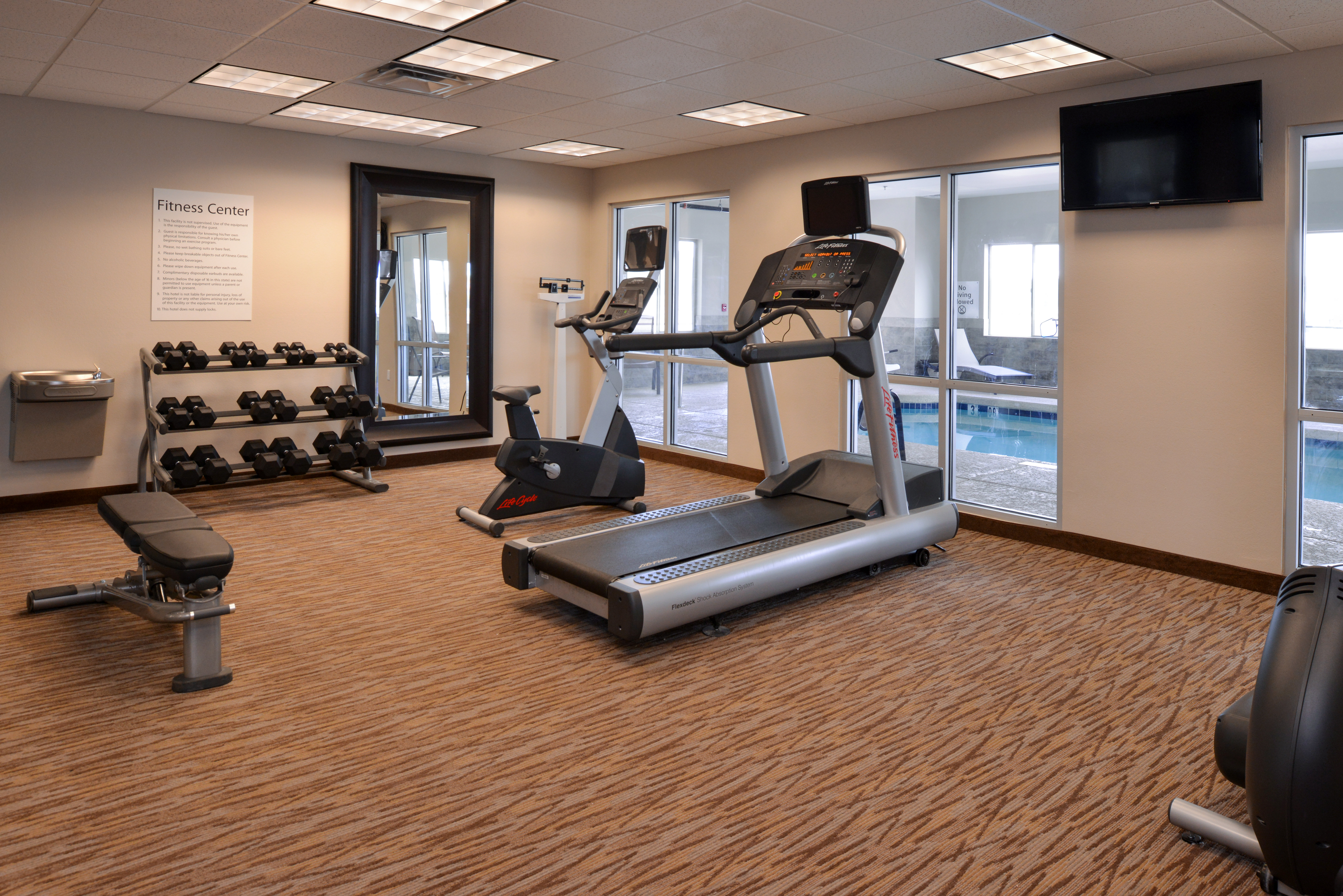 Holiday Inn Express And Suites Williams 33/44
