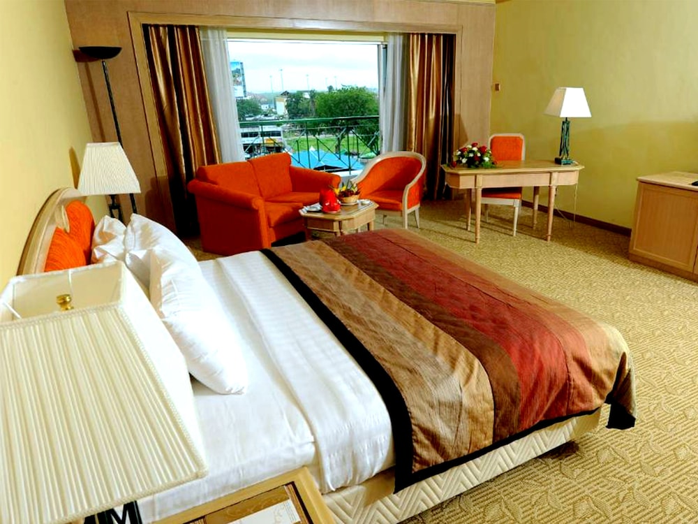 Grand Darul Makmur Hotel Kuantan 38/64