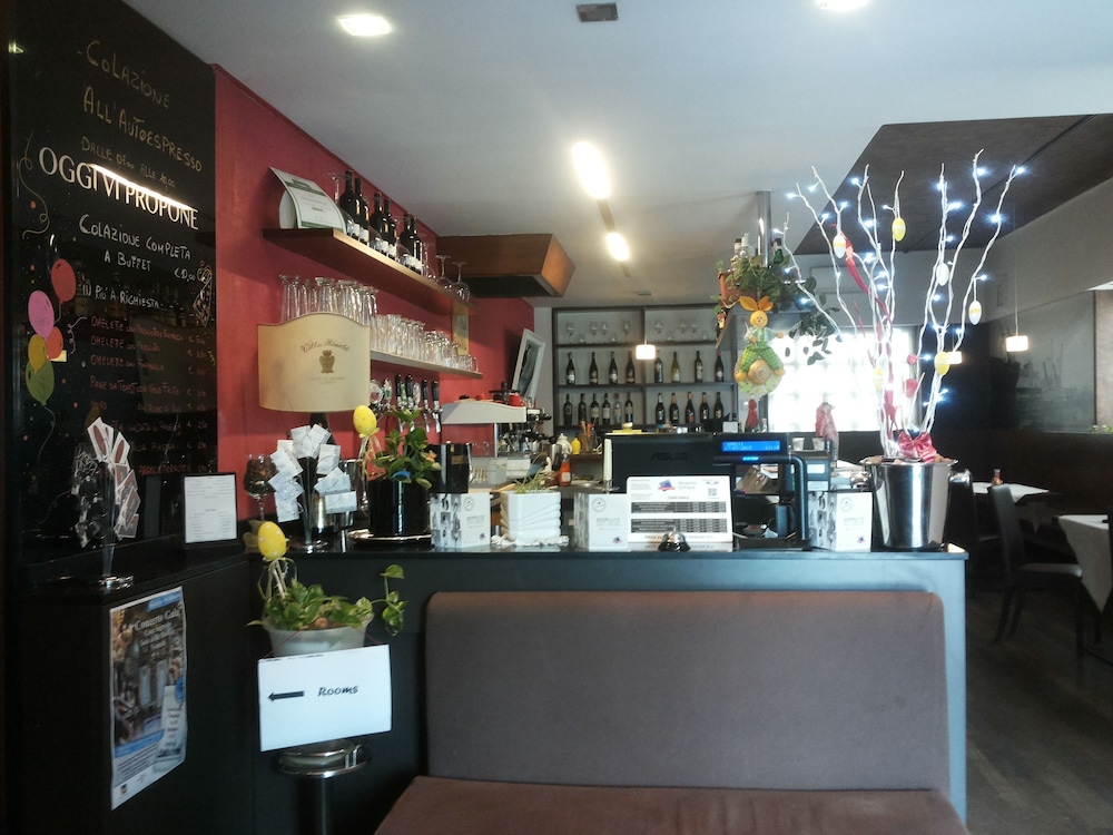 Hotel Autoespresso 8/50
