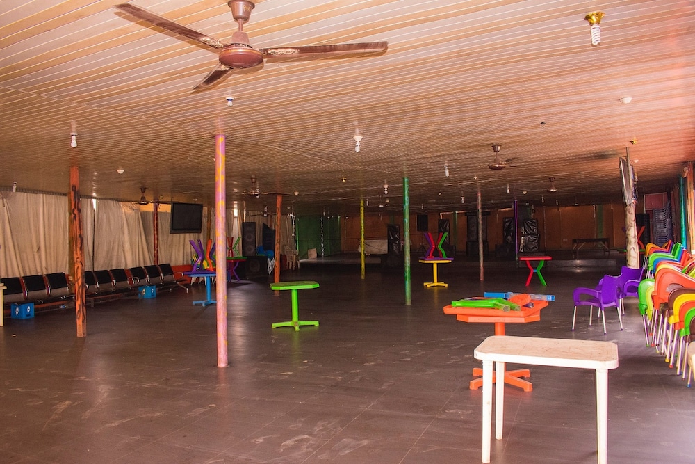 Jolac Hotel And Suites 32/44